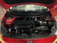 Usado Kia Rio 84 CV (61 kW) 2017 Granate Berlina