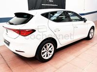 Usado Seat Leon Style 115 CV (84 kW) 2021 Blanco Berlina