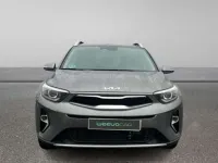 Usado Kia Stonic 101 CV (74 kW) 2025 Gris SUV