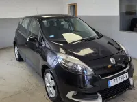 Usado Renault Scénic III Dynamique 110 CV (80 kW) 2013 Negro Monovolumen