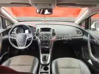 Usado Opel Astra Excellence 110 CV (80 kW) 2011 Blanco Berlina