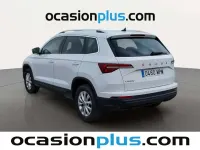 Usado Skoda Karoq Selection 116 CV (85 kW) 2024 Blanco SUV