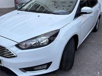 Usado Ford Focus Trend 125 CV (91 kW) 2016 Blanco Familiar