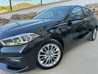 Usado BMW 118 Sport Line 136 CV (100 kW) 2021 Negro Berlina