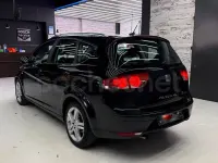 Usado Seat Altea XL Style 105 CV (77 kW) 2012 Negro Monovolumen