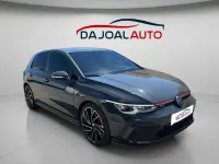 Usado VW Golf VIII GTI 245 CV (180 kW) 2024 Gris Utilitario