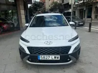 Usado Hyundai Kona 120 HP (88 kW) 2022 Branco SUV