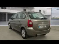 Usado Citroën Xsara Picasso Exclusive 110 CV (80 kW) 2009 Beige Monovolumen