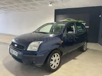 Usado Ford Fusion 101 CV (74 kW) 2004 Azul Utilitario