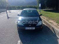 Usado Ford Focus Trend 100 CV (73 kW) 2002 Negro Berlina