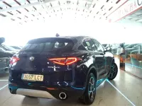 Usado Alfa Romeo Stelvio Executive 210 CV (154 kW) 2019 Azul SUV
