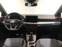 Usado Seat Arona FR 115 CV (84 kW) 2025 Gris SUV