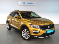Usado VW T-Roc Advance 150 CV (110 kW) 2021 Amarillo SUV