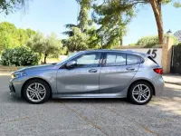 Usado BMW 118 Comfort Edition 136 CV (100 kW) 2024 Gris / plata Utilitario