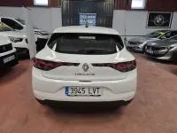 Usado Renault Mégane II Intens 115 CV (84 kW) 2022 Blanco Berlina