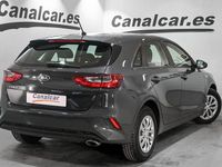 Usado Kia Ceed 120 CV (88 kW) 2020 Gris Utilitario