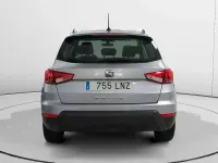 Usado Seat Arona Style 110 CV (80 kW) 2021 Gris SUV