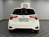 Usado Toyota Yaris 111 CV (81 kW) 2020 Blanco Berlina