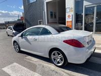 Usado Peugeot 308 CC Active 112 CV (82 kW) 2011 Blanco Descapotable