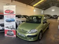 Usado Citroën C3 Exclusive 68 CV (50 kW) 2004 Verde Utilitario