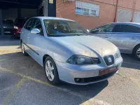 Usado Seat Ibiza Reference 100 CV (73 kW) 2005 Azul Utilitario