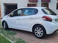 Usado Peugeot 208 Active 99 CV (72 kW) 2018 Blanco Utilitario
