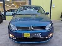 Usado VW Polo Advance 90 CV (66 kW) 2017 Azul Berlina