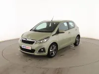 Usado Peugeot 108 Allure 72 CV (52 kW) 2022 Verde Berlina