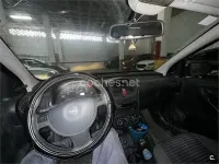 Usado Opel Corsa Club 65 CV (47 kW) 2002 Amarillo Utilitario