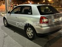 Usado Audi A3 Ambition 101 CV (74 kW) 2001 Gris / plata Utilitario