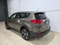 Usado Toyota RAV4 Advance 150 CV (110 kW) 2015 Gris / plata SUV
