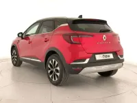 Usado Renault Captur Techno 140 CV (102 kW) 2022 Carrocer?a rojo deseo con techo negro brillante SUV