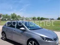 Usado Peugeot 308 Allure 130 CV (95 kW) 2014 Gris / plata Berlina