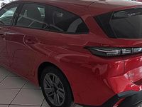 Käytetty Peugeot 308 Active 131 HP (96 kW) 2023 Punainen Farmari