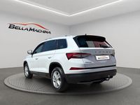 Usado Skoda Kodiaq Ambition 150 CV (110 kW) 2022 Blanco SUV