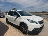 Usado Peugeot 2008 Style 82 CV (60 kW) 2018 Blanco SUV