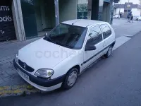 Usado Citroën Saxo 60 CV (44 kW) 2000 Blanco Utilitario