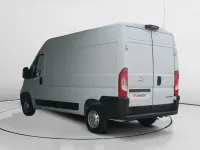 Usado Opel Movano 140 CV (102 kW) 2024 Blanco Berlina