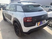 Usado Citroën C4 Cactus Feel 99 CV (72 kW) 2017 Blanco Utilitario