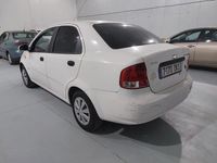 Usado Chevrolet Kalos 94 CV (69 kW) 2005 Blanco Berlina