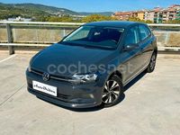 Usado VW Polo Advance 95 CV (69 kW) 2021 Gris / plata Berlina