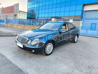 Usado Mercedes E280 Elegance 190 CV (139 kW) 2005 Azul Berlina