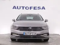 Usado VW Passat Executive 122 CV (89 kW) 2023 Plata Familiar