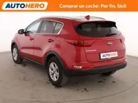 Usado Kia Sportage 116 CV (85 kW) 2018 Rojo SUV