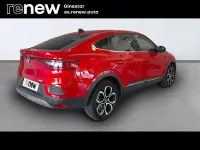 Usado Renault Arkana Zen 145 CV (106 kW) 2022 Rojo SUV
