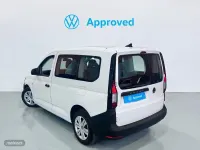 Usado VW Caddy 102 CV (75 kW) 2022 Blanco Monovolumen