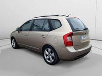 Usado Kia Carens Active 141 CV (103 kW) 2007 Beige Monovolumen