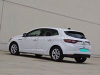 Usado Renault Mégane IV LIMITED 115 CV (84 kW) 2020 Blanco Berlina