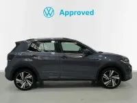 Usado VW T-Cross Sportline 110 CV (80 kW) 2022 Gris / plata SUV