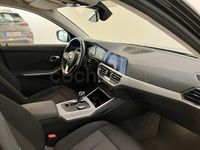 Usado BMW 318 Comfort Edition 150 HP (110 kW) 2021 Preto Sedan